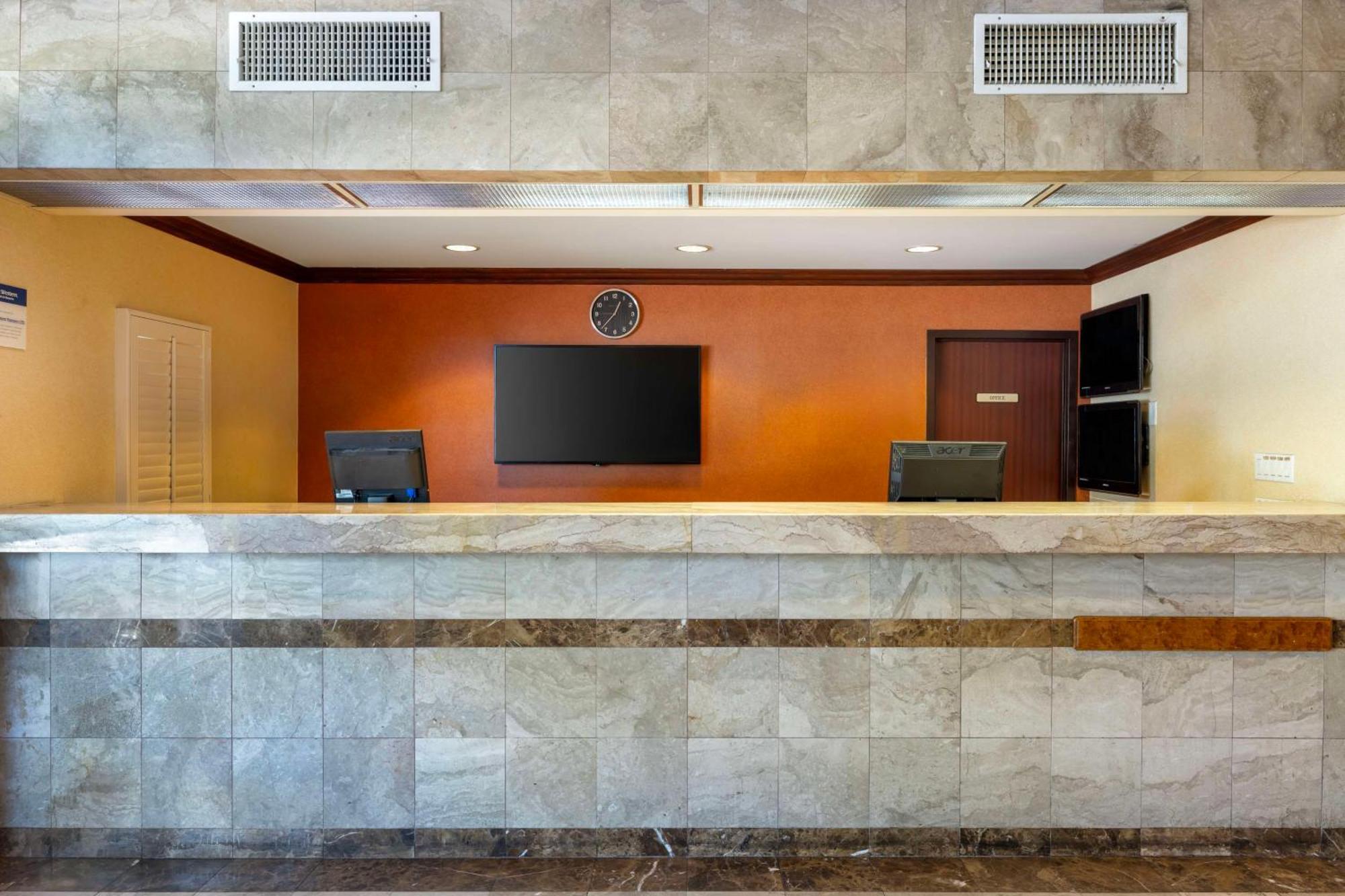 Best Western Los Angeles Worldport Hotel Экстерьер фото