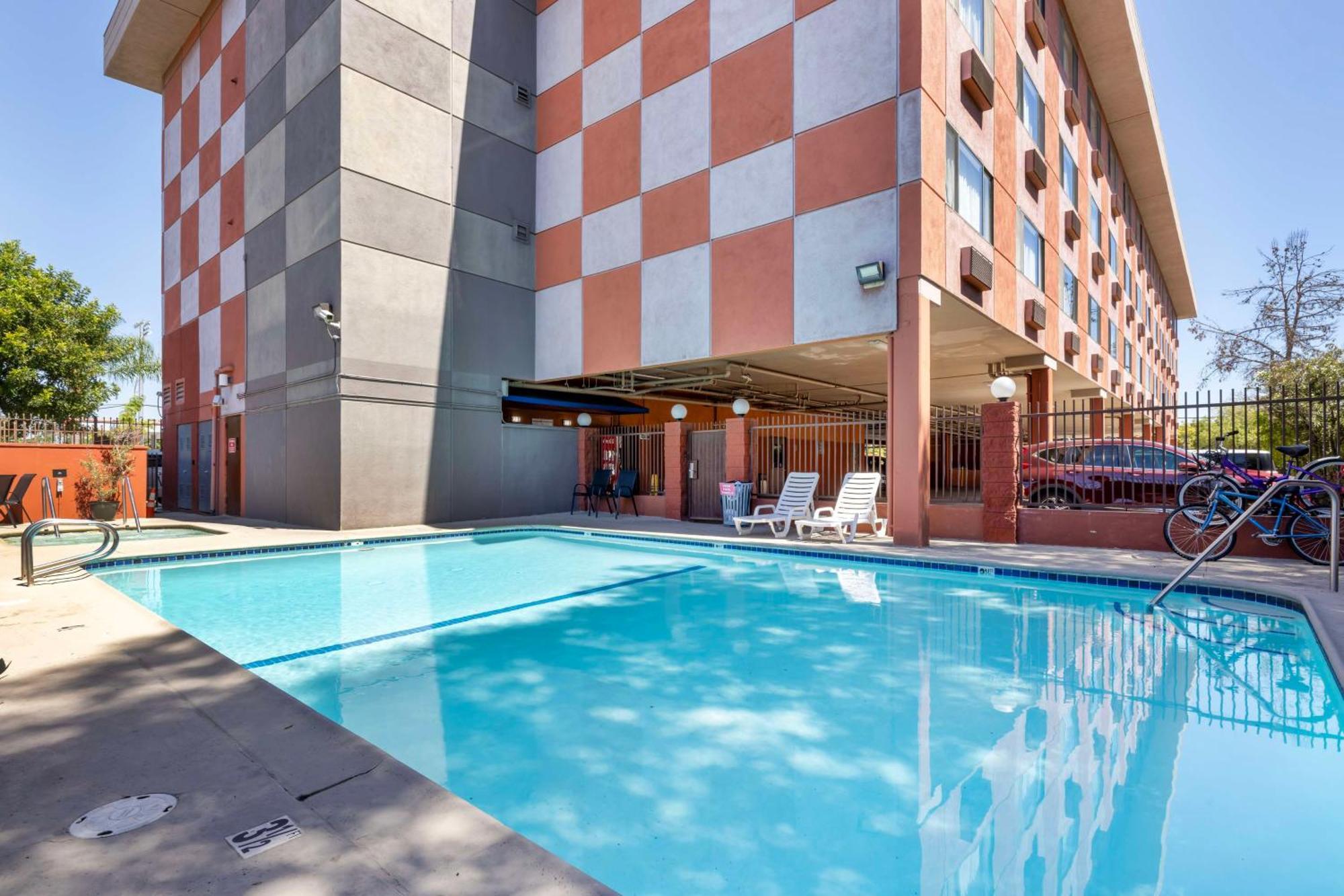 Best Western Los Angeles Worldport Hotel Экстерьер фото